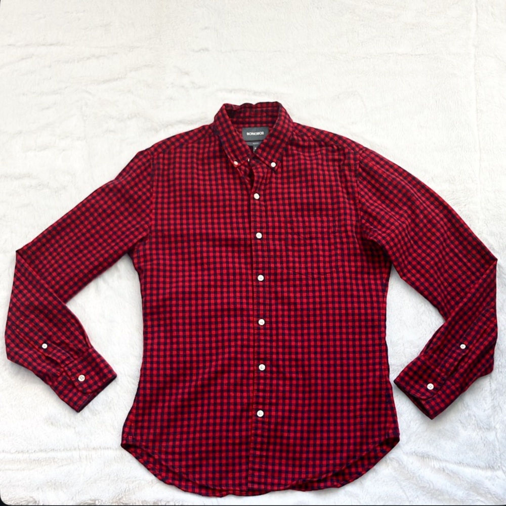 Like New Bonobos Red and Black Plaid Slim Fit Button Down, Size Medium